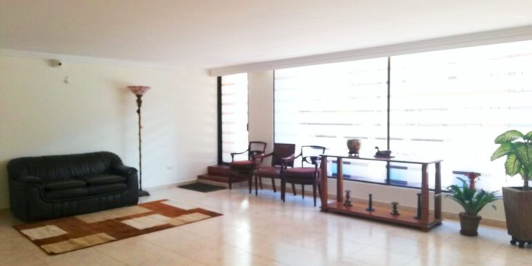 Arrendamos, apartamento, santa barbara, bogotá, exterior, iluminado, inmobiliaria tanis, tanis, económico, amplio, confortable, excelent servi