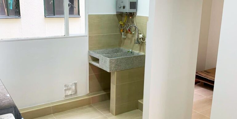 Arriendo, apto, balcones oriente, geranios, bogota, inmobiliaria tanis, tanis, exterior, iluminado (1)