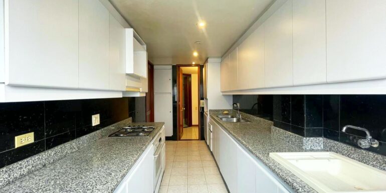 Arriendo, apto, bogotá, calle 94, compensar, autopista norte, exterior, esquinero, tanis, inmobiliaria, chico, 30 (2)