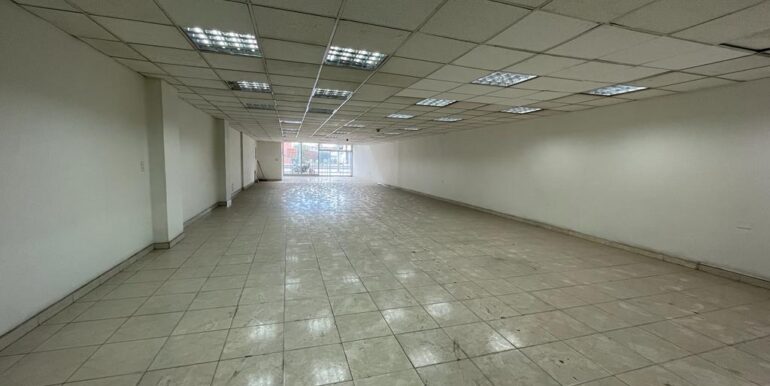 Arriendo, bodega, local, calle 13, exterior, iluminada, amplia, confortable, inmoobiliaria tanis, tanis, bogota (11)