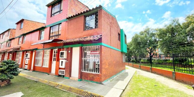 Arriendo, casa, madelena, bogotá, esquinera, inmobiliaria tanis, tanis, iluminada, conjunto cerrado, rancho grande (1)