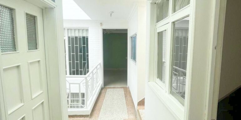 Arriendo, casa, roma, Catalina, Av 1 Mayo, exterior, iluminada, amplia, inmobiliaria tanis, tanis (5)