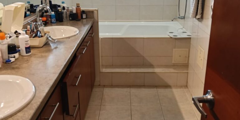 BAÑO PRINCIPAL