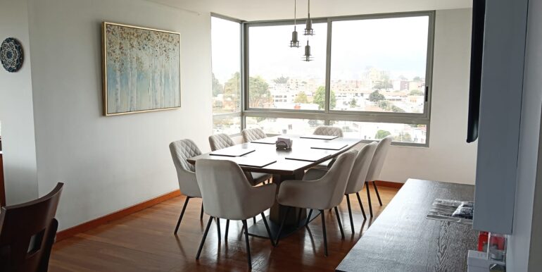 COMEDOR BORA
