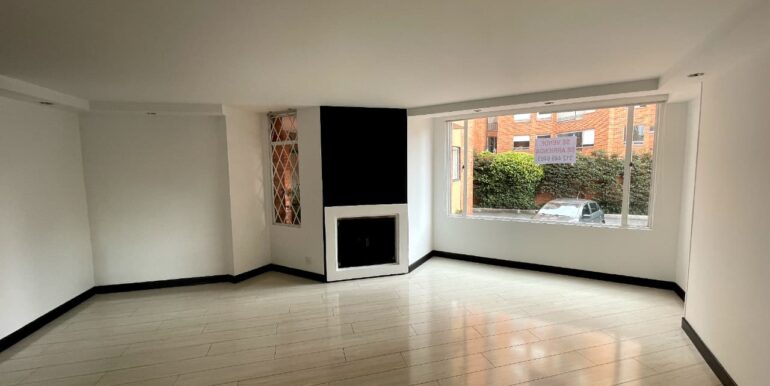 Lancastria, sala comedor con chimenea 1, Soluciones inmobiliarias Tanis