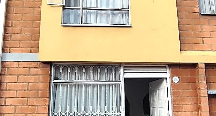 Venta Tintal, Fachada casa, Soluciones inmobiliarias