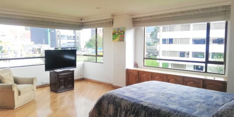 Venta, apartamento, exterior, iluminado, santa barbara, bogota, inmobiliaria tanis, espectacular (9)