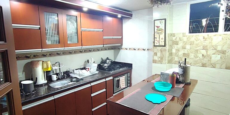 Villa Mayor, cocina, Soluciones inmobiliaria Tanis