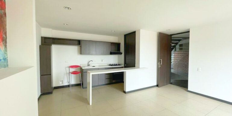 apto, venta, yerbabuena, medellin, exterior, poblado, amplio, confortable, barato, inmobiliaria tanis, tanis (8)