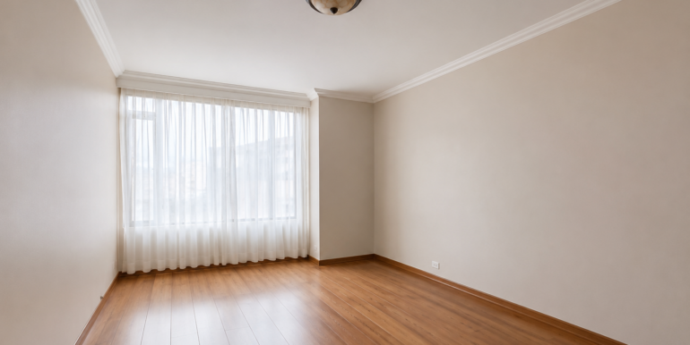 venta-apto-cedritos-iluminado-amplio-confortable-chapinero-bogota-inmobiliaria-tanis-tanis-habitacion-1